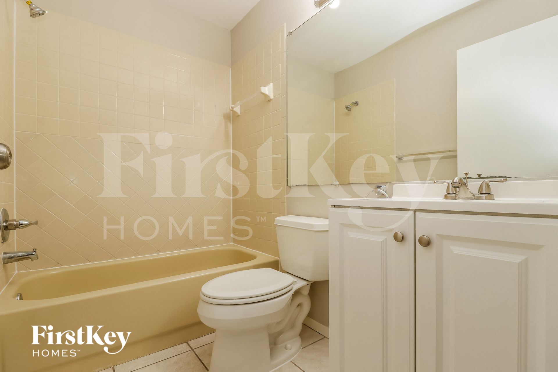 Building Photo - 1423 Mohrlake Dr