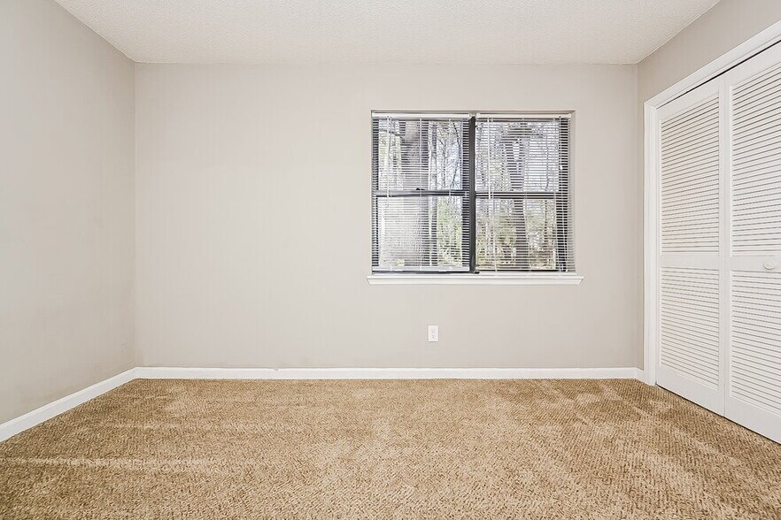 Building Photo - 8607 Forest Pointe Ct