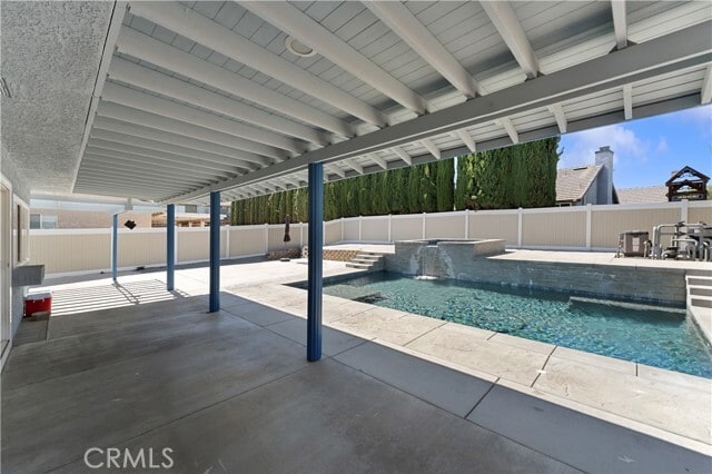 Building Photo - 12832 King Canyon Rd