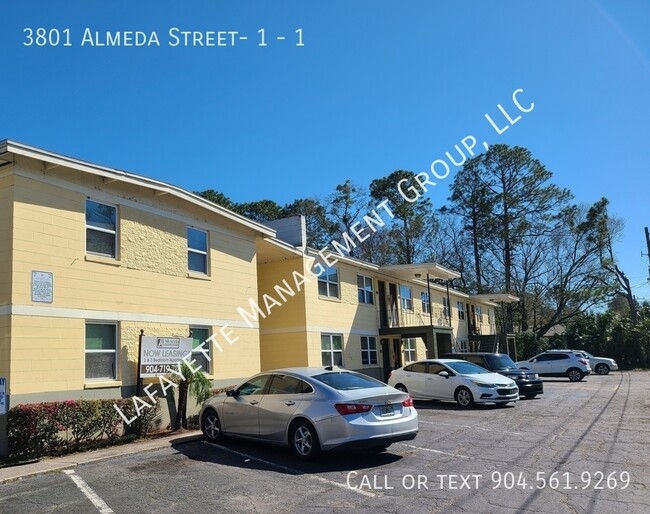 Building Photo - 3801 Almeda St