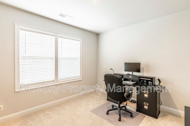 Building Photo - 108 Bethany Ln