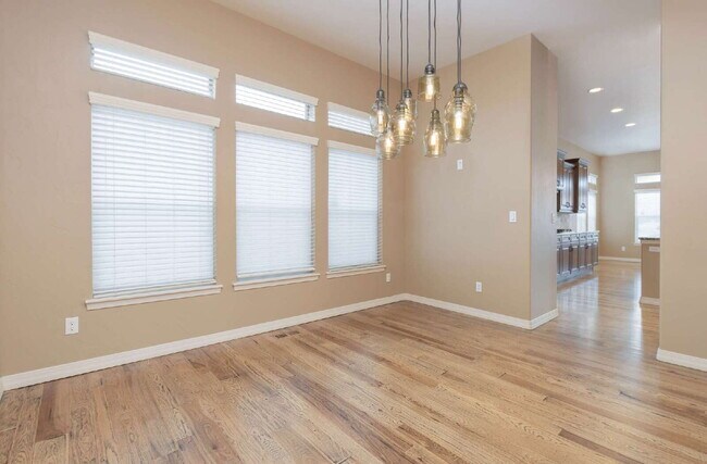 Building Photo - "Stunning 3-Bedroom with Dedicated Office ...
