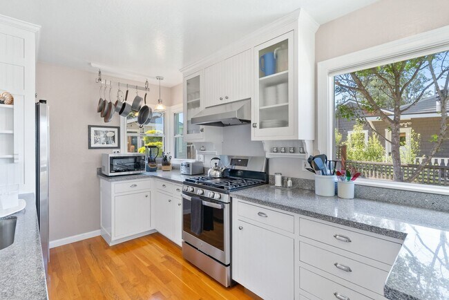 Building Photo - Oceanfront Paradise - 1BR/1BA w/ Additional Sleeping areas  Monthly Rental in Santa Cruz!  Fully ...