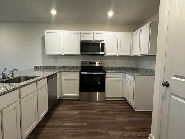 Building Photo - Single Family Home-249 Isabella Way