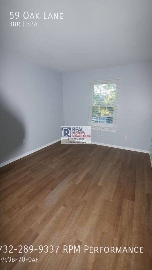 Building Photo - 59 Oak Ln