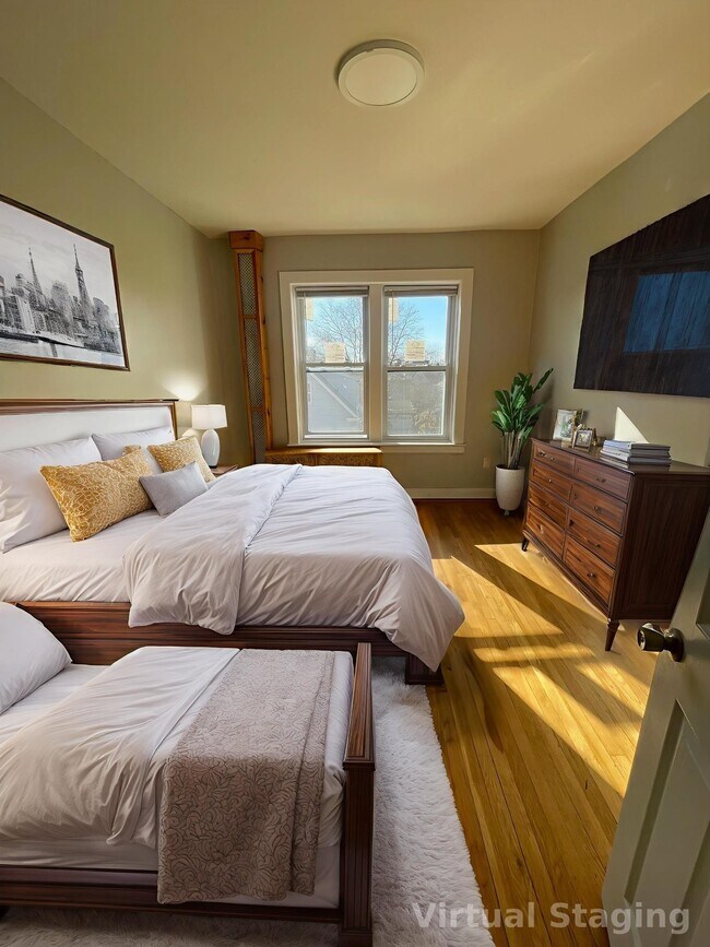 Building Photo - 120-122 W 39th St