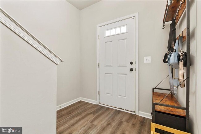 Building Photo - 267 Patchwork Dr