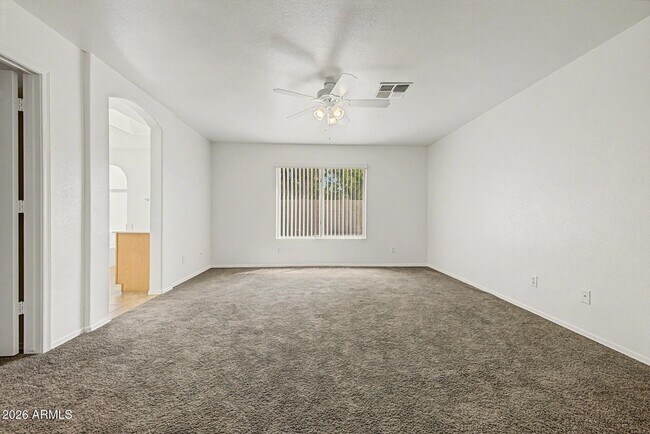 Building Photo - 851 W Palo Verde St