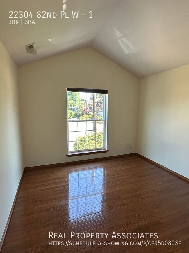 Building Photo - 22304 82nd Pl W