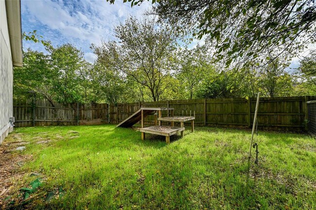 Building Photo - 1619 J J Seabrook Dr