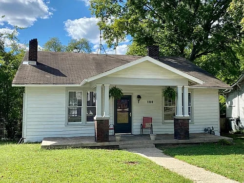Primary Photo - 1336 Pennock Ave