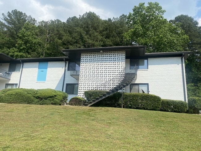 Building Photo - BOLDEN SPRINGS APARTMENTS