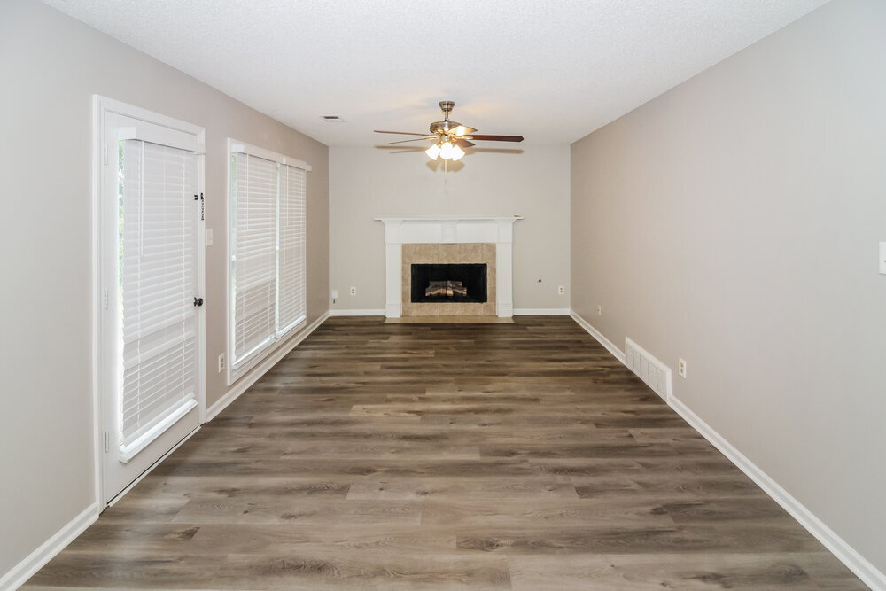 Building Photo - 1433 Siskin Dr