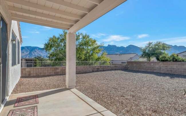 Building Photo - Oro Valley Home w Fabulous Mountain Views