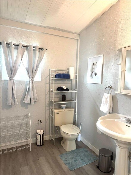 Building Photo - 5829 12th St