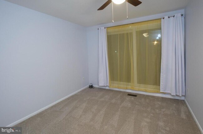 Building Photo - 14654 Bauer Dr