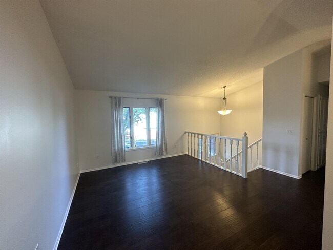 Building Photo - 3700 Bryant Cir