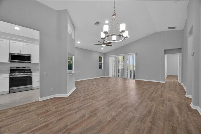 Building Photo - 11323 SW Mountain Ash Cir