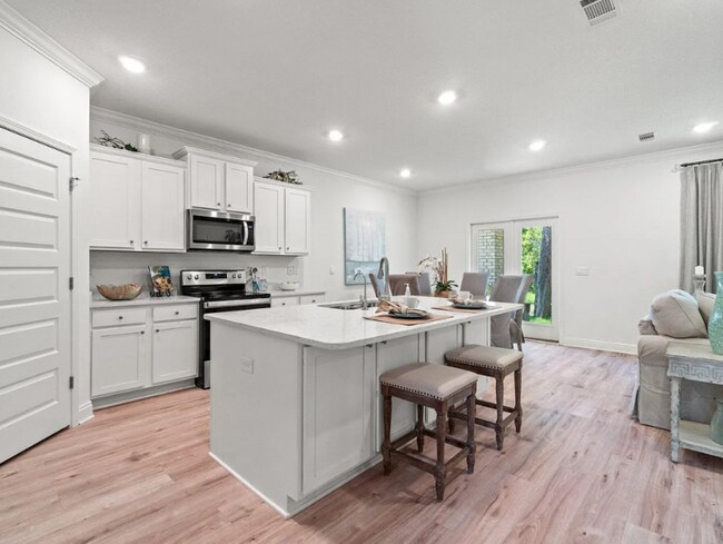 Building Photo - 249 Beaver Trl Dr