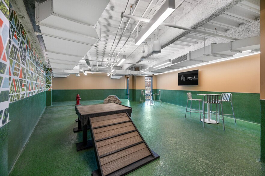 Building Photo - 270 Harvard St