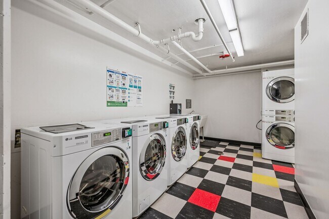 Building Photo - Russian Hill Studio with Expansive Private Balcony, Dedicated Parking + Exceptional Storage