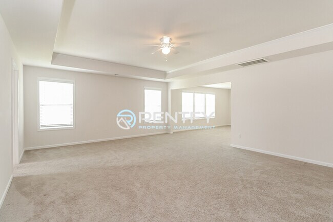 Building Photo - 2097 Saddlebred Dr