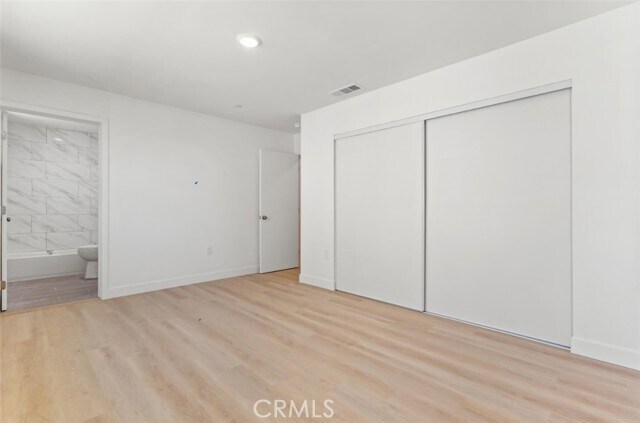 Building Photo - 703 W 80th St