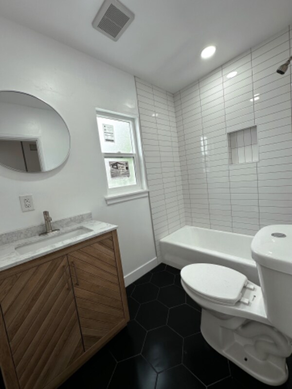 Building Photo - 780 Junipero Ave