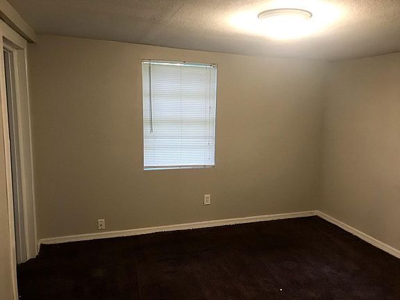 Building Photo - 206 E Cluster Ave,Tampa, FL 33604