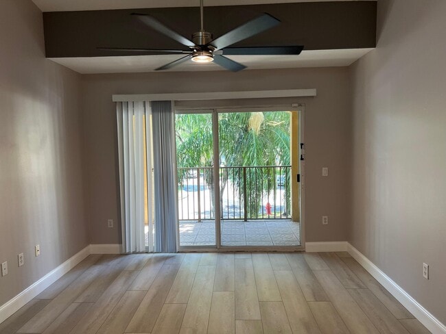 Building Photo - 4220 San Marino Blvd
