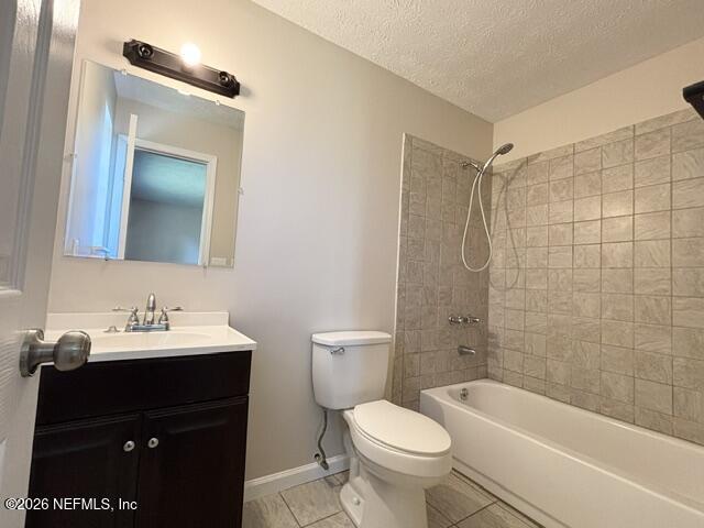 Building Photo - 1747 Papaya Dr N