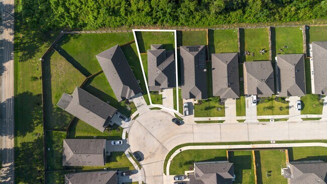 Building Photo - 3307 Avary River Ln