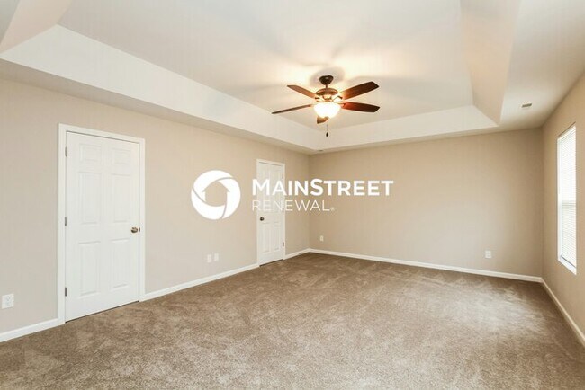 Building Photo - 4 Bedroom Pet-Friendly Home in Huntersville, NC with Main Street Renewal