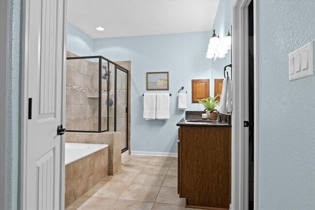 Building Photo - 5025 Pyrenees Pass