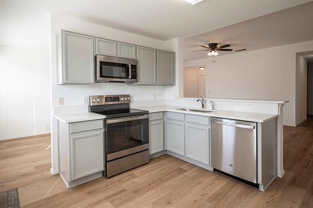 Building Photo - 8924 King Ranch Dr