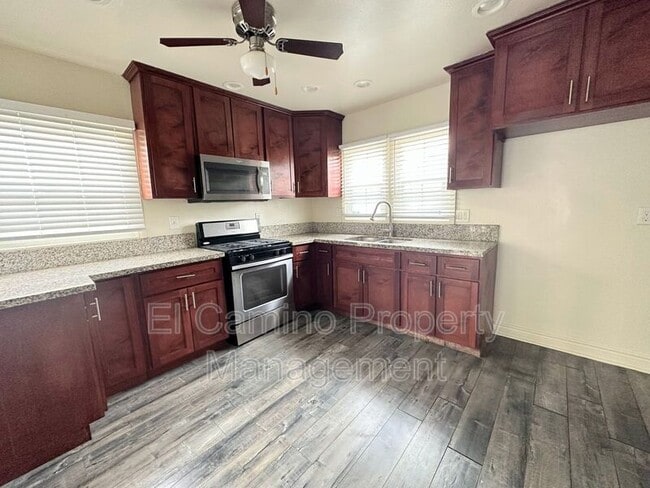 Building Photo - 8725 Dalton Ave