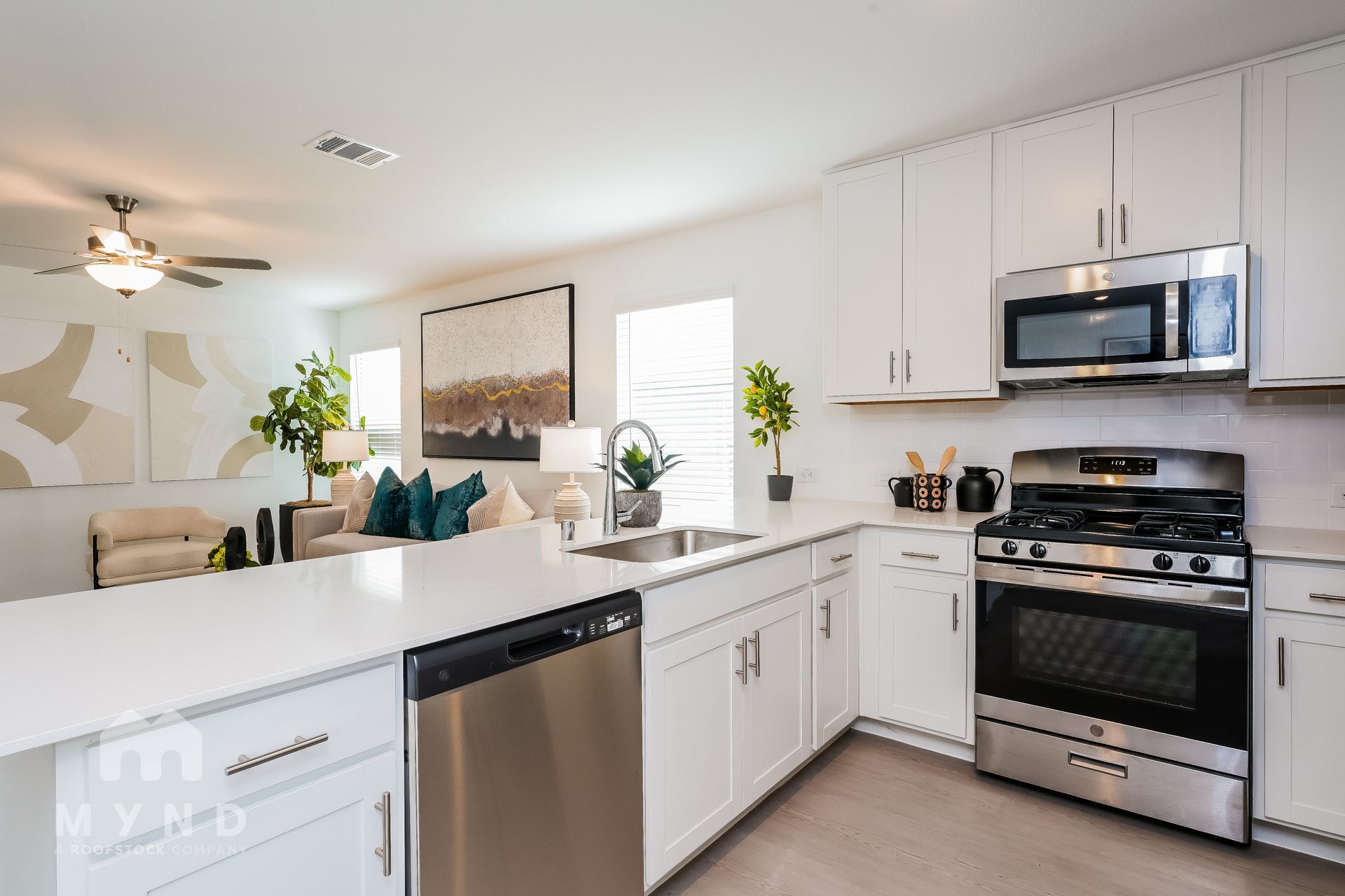 Building Photo - 2732 Ctr Crk Ln