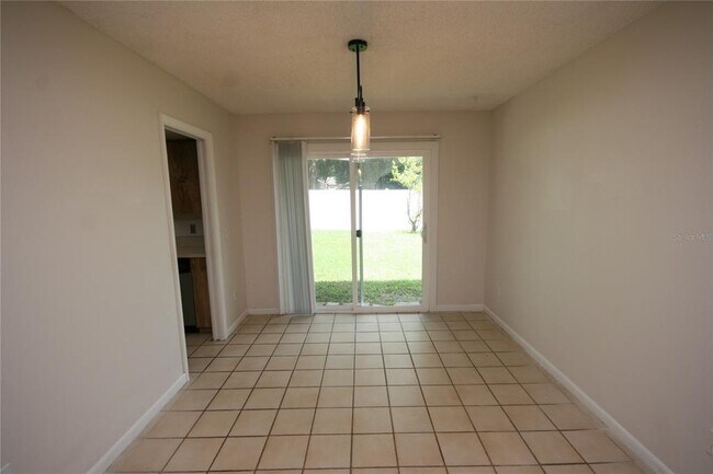 Building Photo - 17839 Sunrise Dr