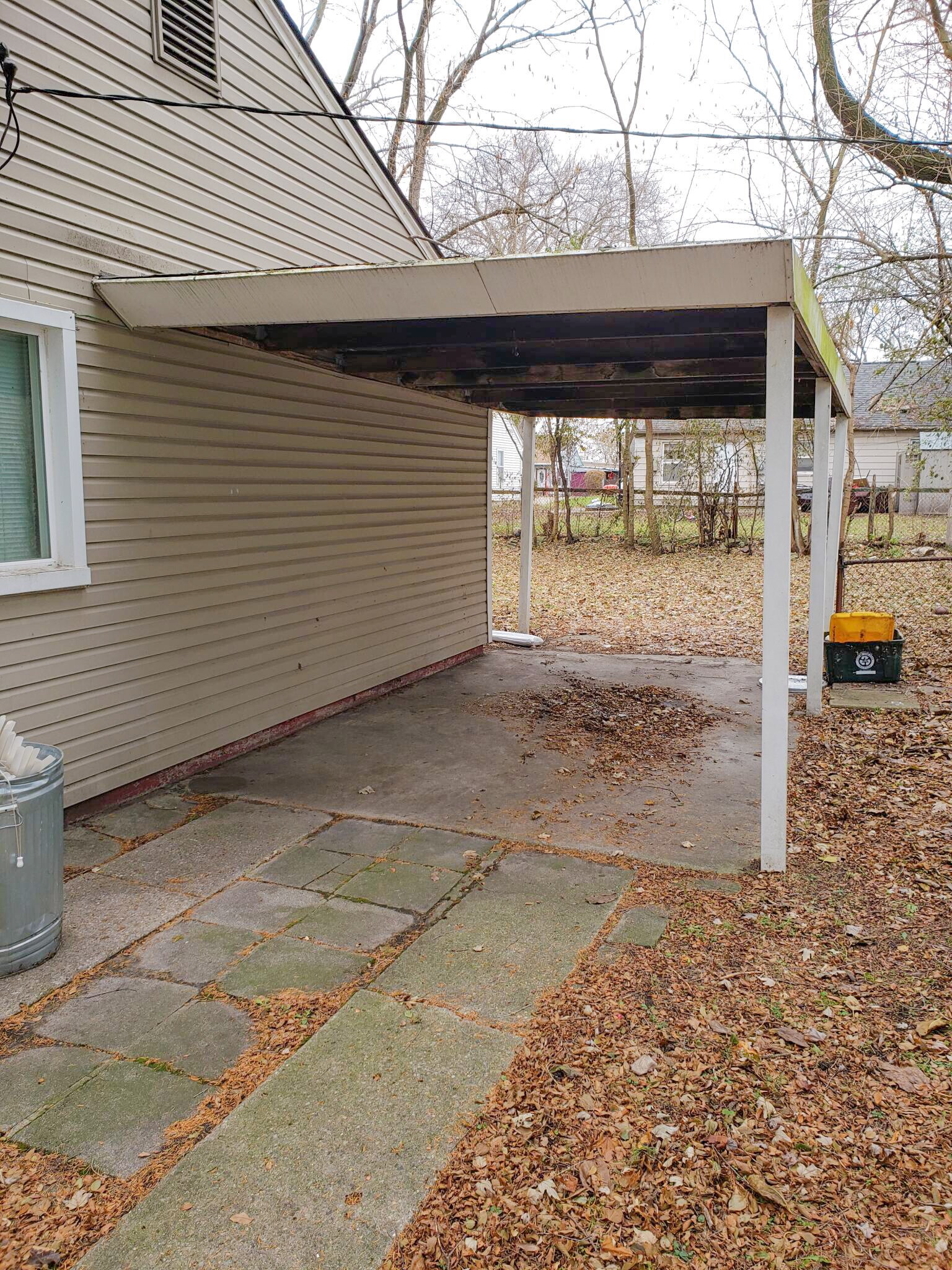 Building Photo - 10631 Saratoga st