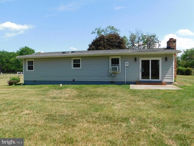 Building Photo - 1225 Kimble Rd