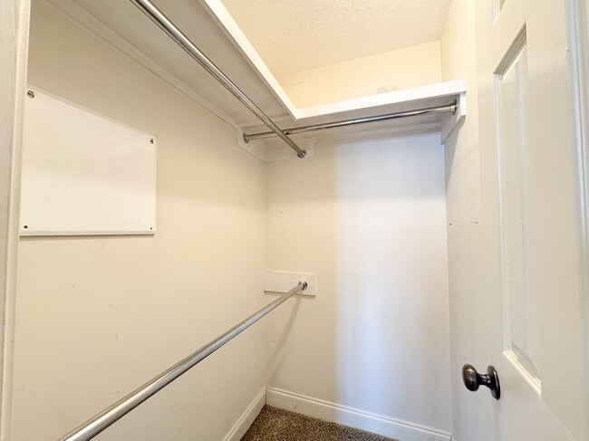 Building Photo - 112 Tuscany Trail