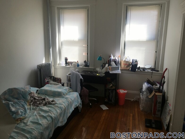 Building Photo - 1258 Commonwealth Avenue