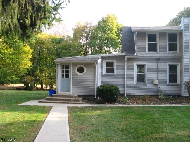 Building Photo - 51 Carrell Rd