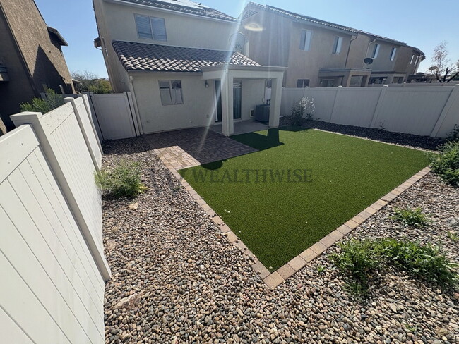 Building Photo - 3 Bedroom 2.5 Bath Home for Rent in Red Rock Village I Solar I 39912 S Farmers Way, Red Rock, AZ ...