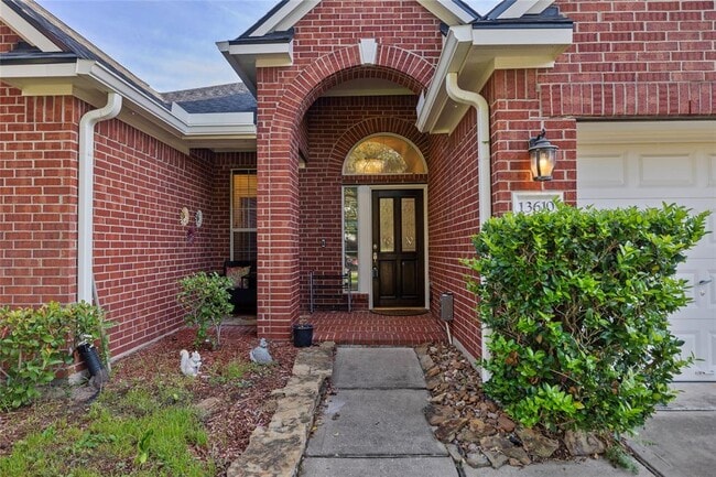 Building Photo - 13610 Braydon Bend Dr