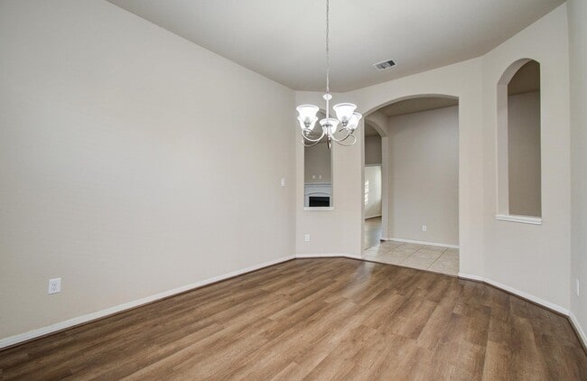 Building Photo - 3243 Aegean Dr