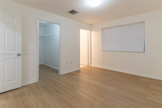 Building Photo - 6061 SW 19th Ct
