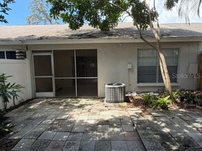 Building Photo - 1136 Dover Ct