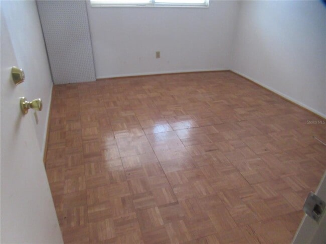 Building Photo - 2466 Ecuadorian Way