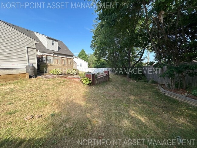 Building Photo - Welcome to 4 Bedroom and 3.5 Bath Home In ...